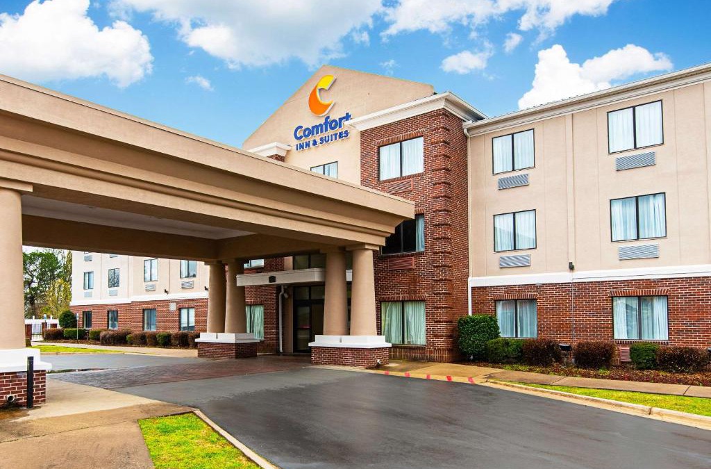 Pine Bluff Hotel | Comfort Inn & Suites Pine Bluff
