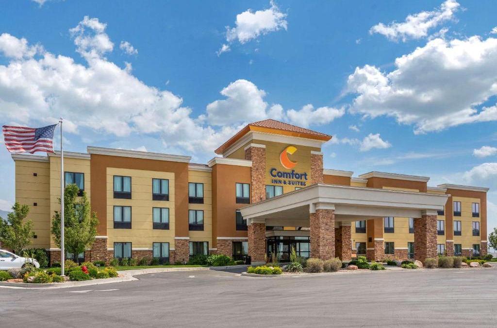 Lake Point Hotel | Comfort Inn & Suites Tooele-Salt Lake City