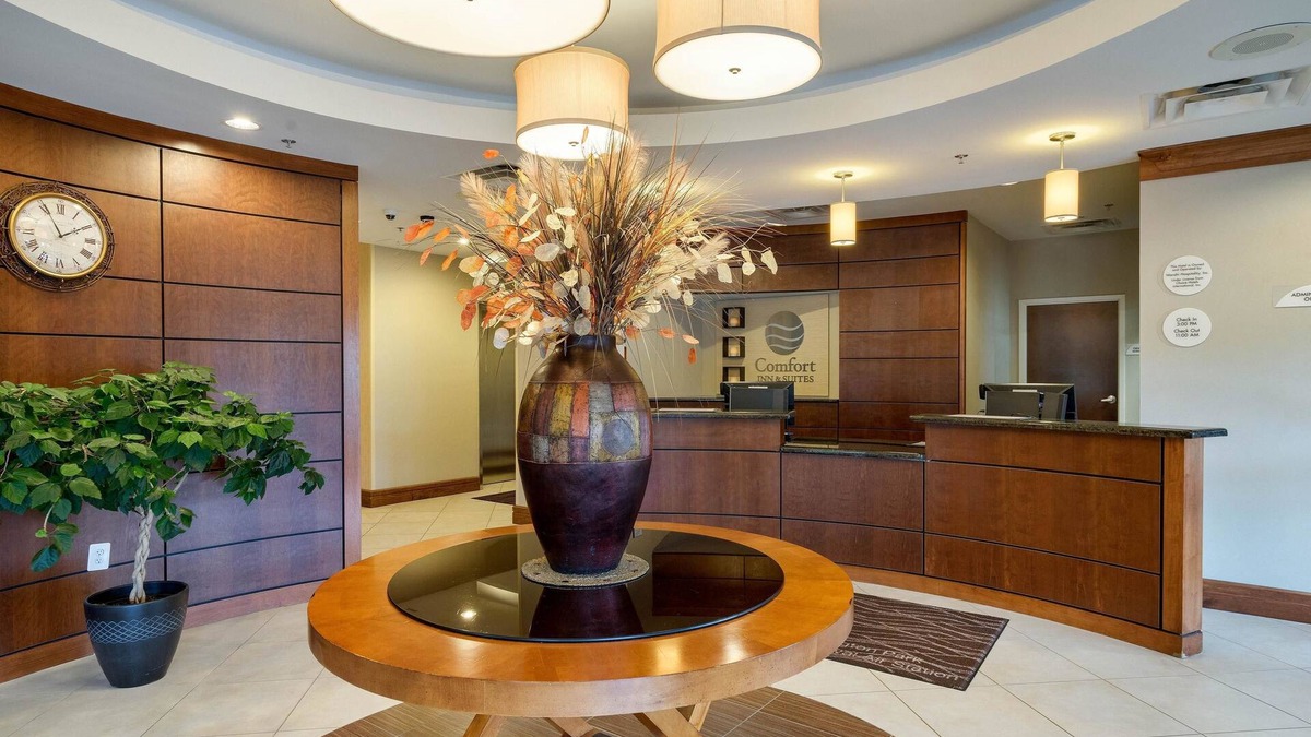 Lexington Park Hotel | Comfort Inn & Suites