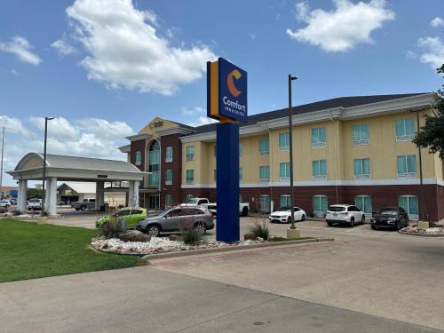 Woodway Hotel | Comfort Inn & Suites