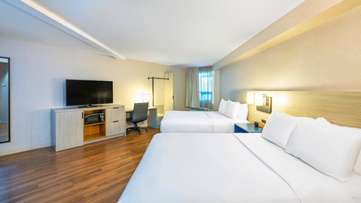 Truro Hotel | Comfort Inn Truro