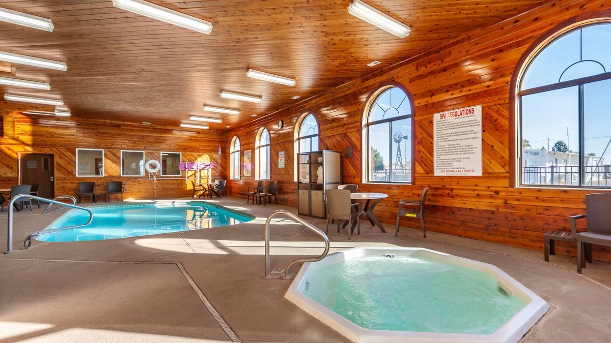 Valentine Hotel | Comfort Inn Valentine