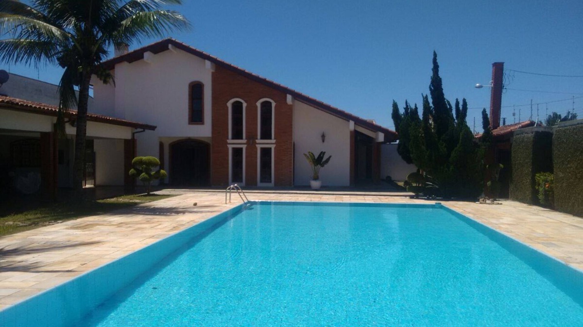 Jardim Imperador House | Comfort, leisure and safety for friends and family