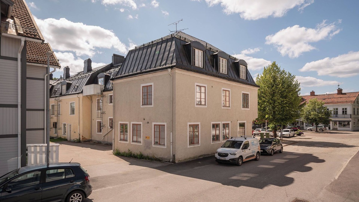 Norberg House | Comfort Meets Style in Central Norberg