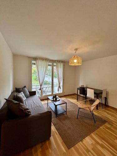 Seebach Apartment | Comfort Meets Simplicity 2BR Apartment