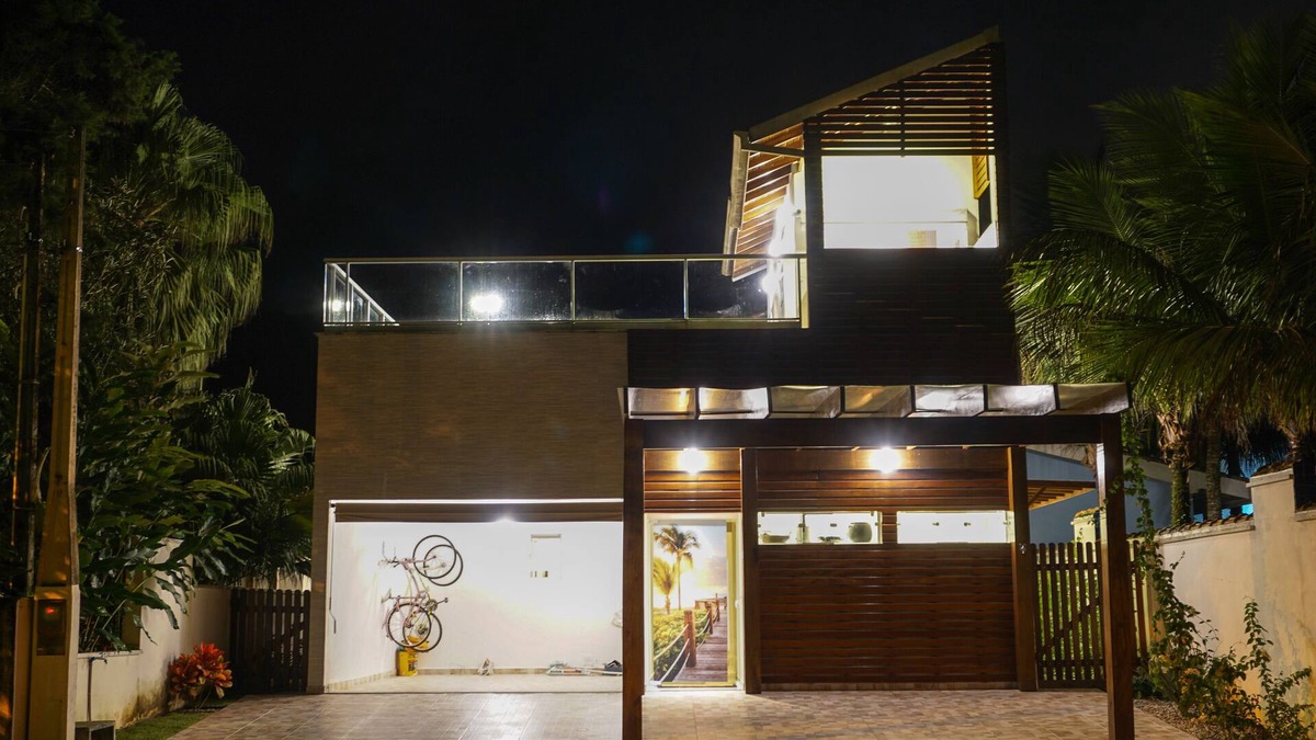 Horto House | Comfort, privacy, 24 hour security. Accommodates families, children and animals