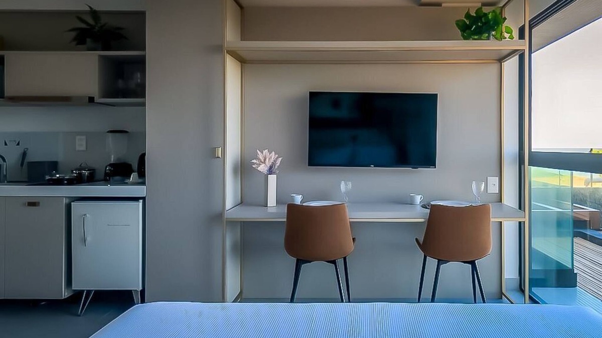 Jardim Oceania Apartment | Comfort Studio facing the sea