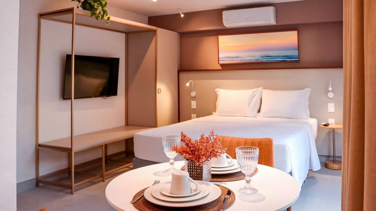 Jardim Oceania Apartment | Comfort Studio with Balcony - Partial Sea View