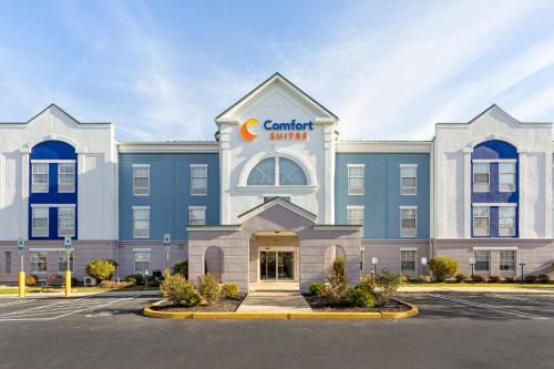 East Brunswick Hotel | Comfort Suites East Brunswick - South River
