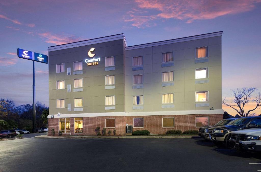 Forsyth Hotel | Comfort Suites Forsyth near I-75
