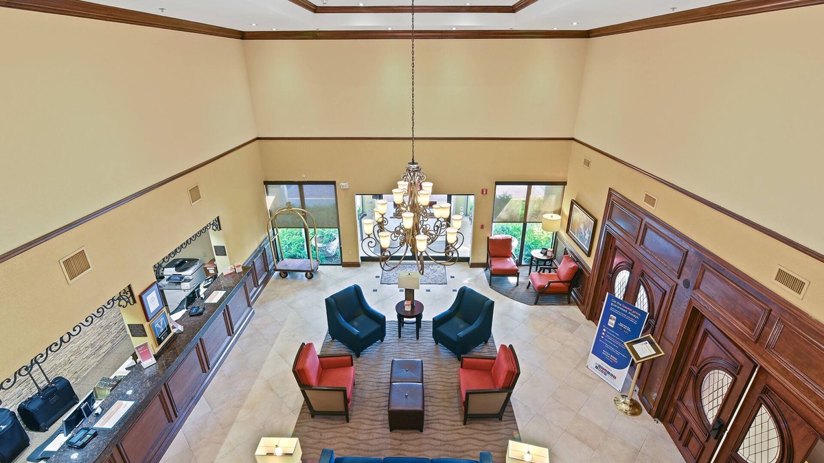 Ludlam Hotel | Comfort Suites Miami - Kendall