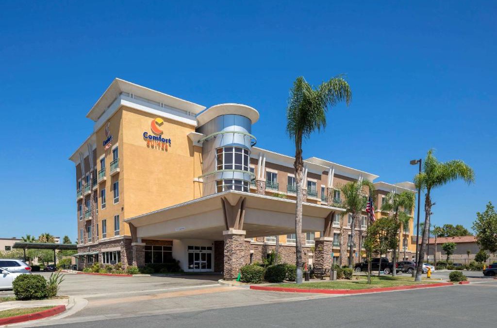 Ontario Hotel | Comfort Suites Ontario Airport Convention Center
