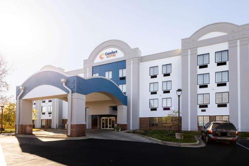 Springfield Hotel | Comfort Suites Springfield I-70