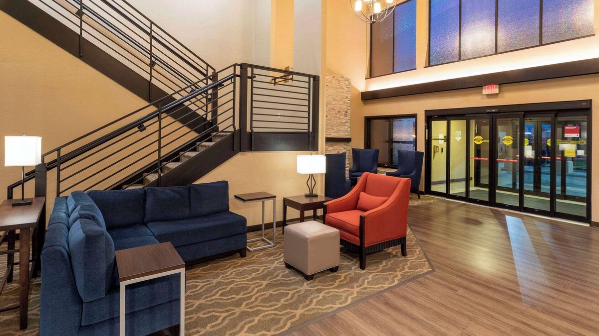 Ramsey Hotel | Comfort Suites