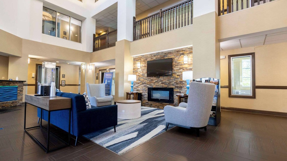 Springfield Hotel | Comfort Suites