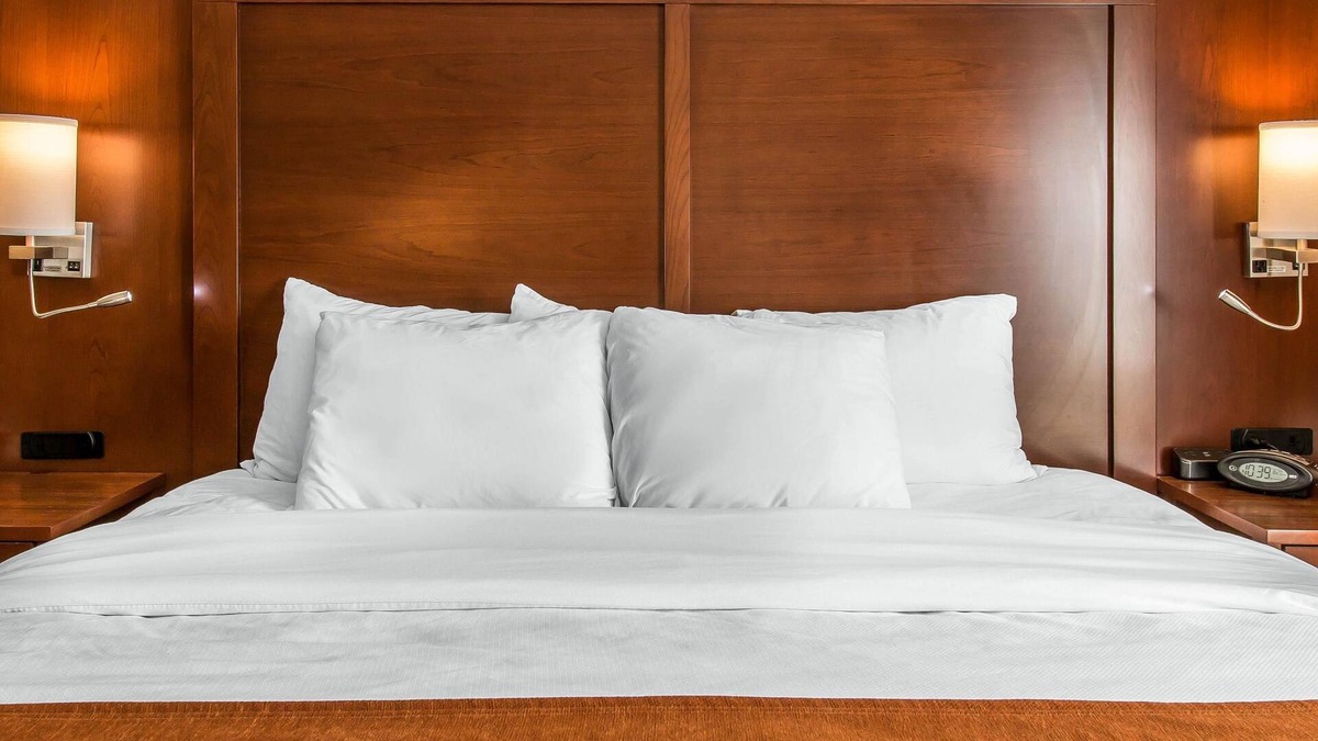 Wixom Hotel | Comfort Suites Wixom