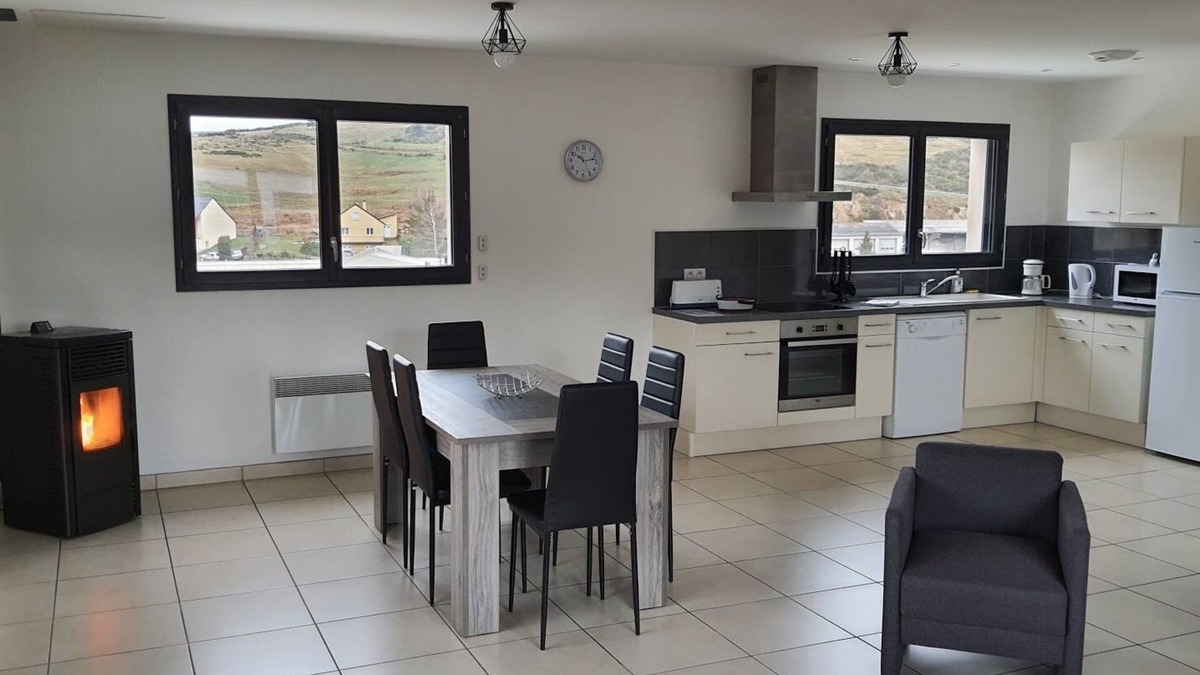 Arzenc-de-Randon Apartment | Comfortable apartment in the heart of Margeride