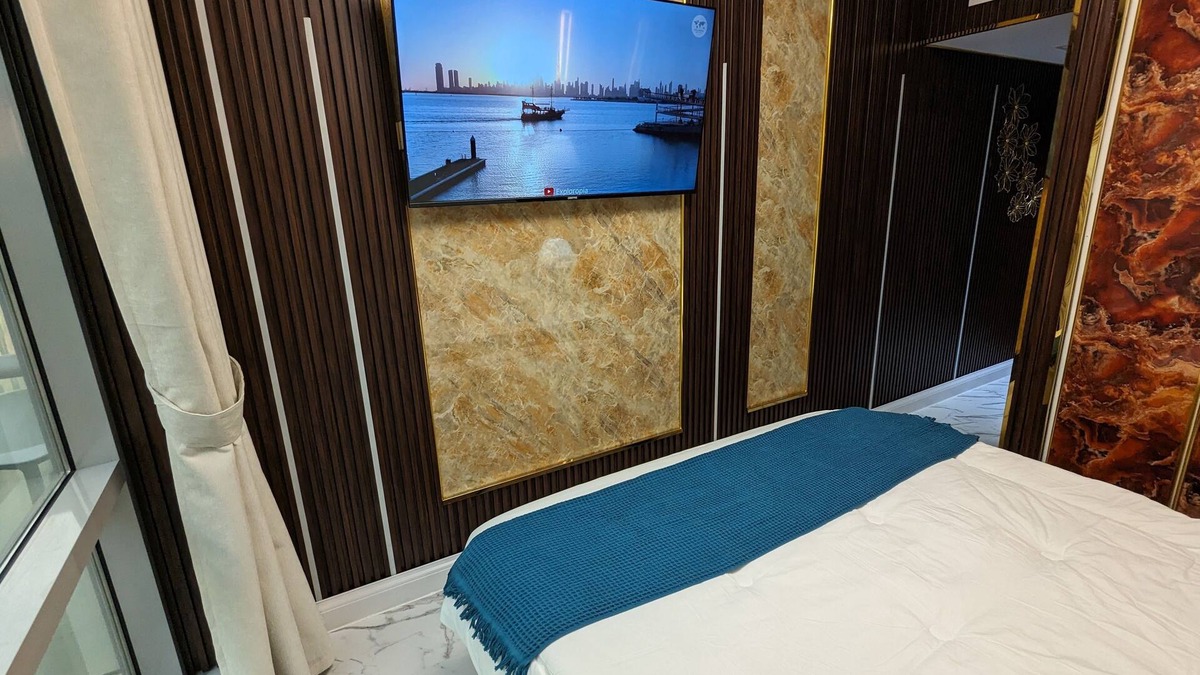 Ras Al Khaimah Apartment | Comfortable 2-bedroom vacation Apartment at Beachfront Marjan Island UAE Living