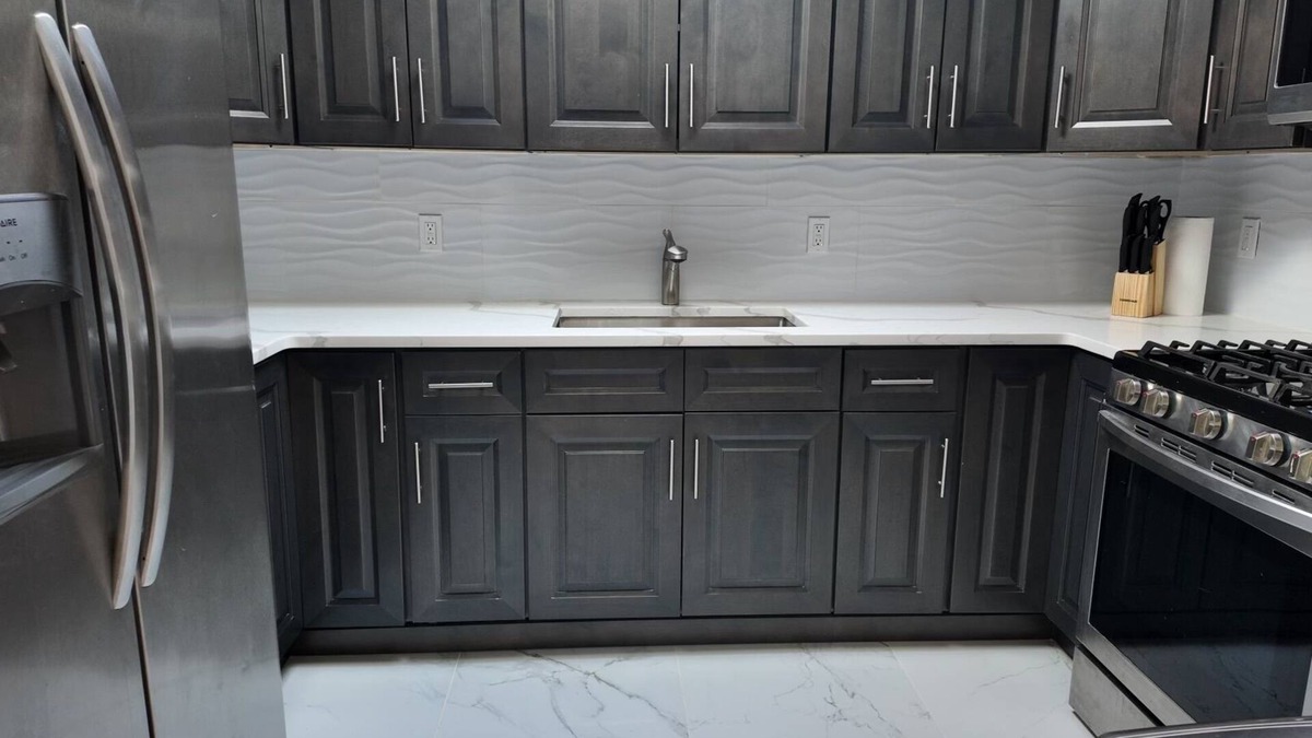 Rochdale Apartment | Comfortable 3BDR 2BR home away from home. Close to JFK AIRPORT