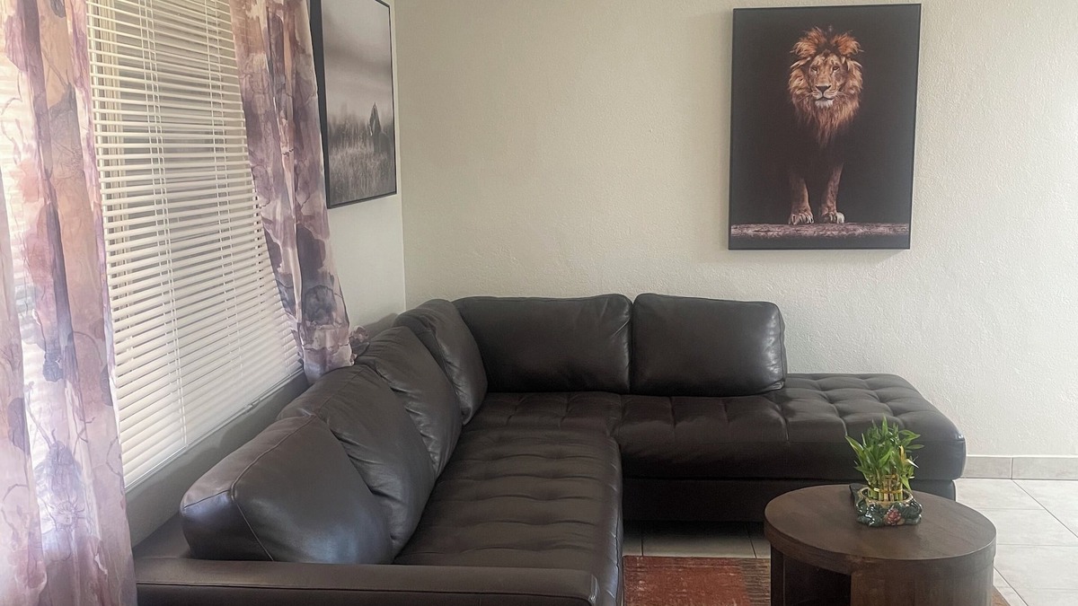 California City House | Comfortable 4-bedroom Stay in Easy Going Cal-City!