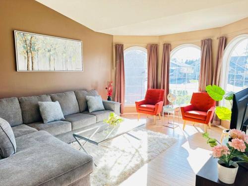 Hinton House | Comfortable 6 bedrooms house