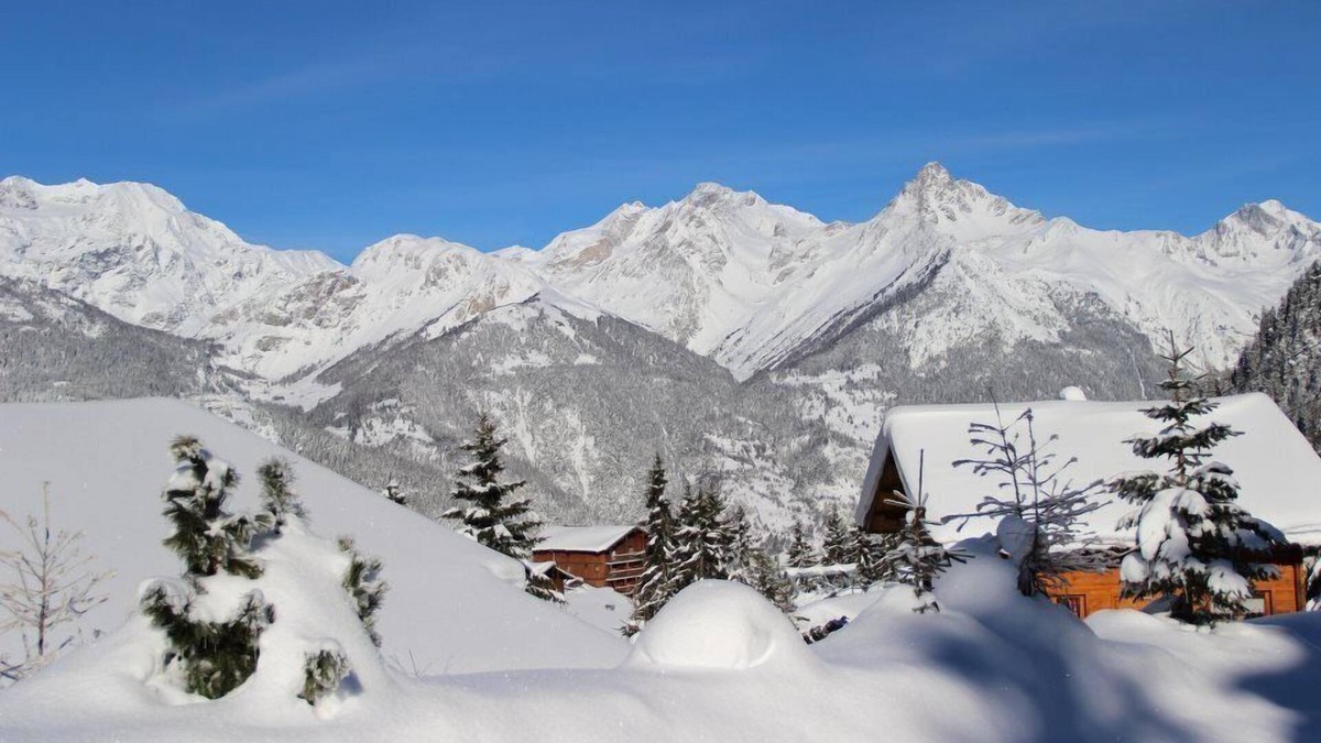 Valfrejus Apartment | Comfortable and cozy apartment 6/8 p - Cabin,