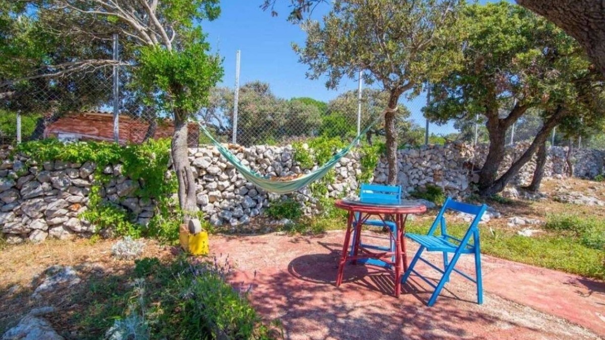 Veli Losinj Apartment | Comfortable and spacious apartment with balcony and sea view Bonić, Lošinj (A-23056-d)