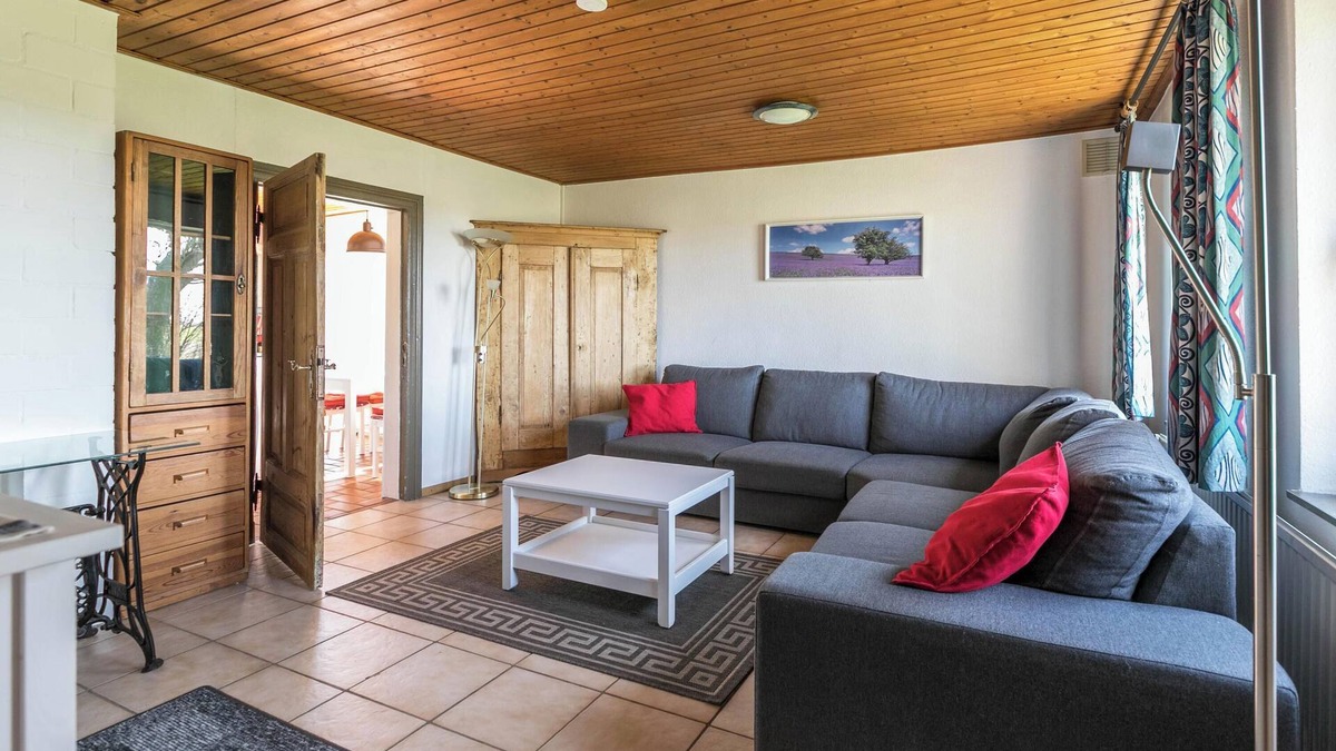 Kaiserin-Auguste-Viktoria-Koog Apartment | Comfortable Apartment “Deichgraf 2” close to the Sea with Wi-Fi