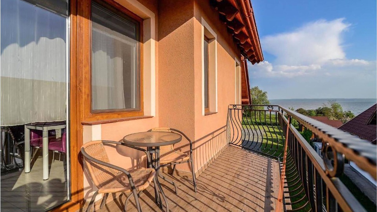 Krynica Morska Apartment | Comfortable apartment in Krynica Morska.