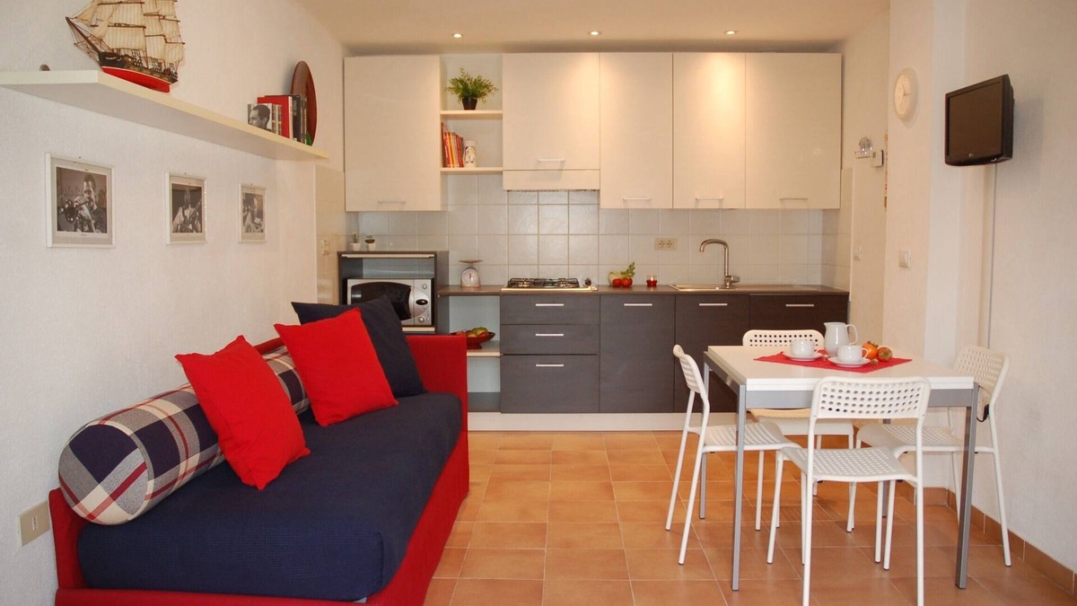Calice Ligure Apartment | Comfortable apartment in villa.CIN en009016c29ul69drg