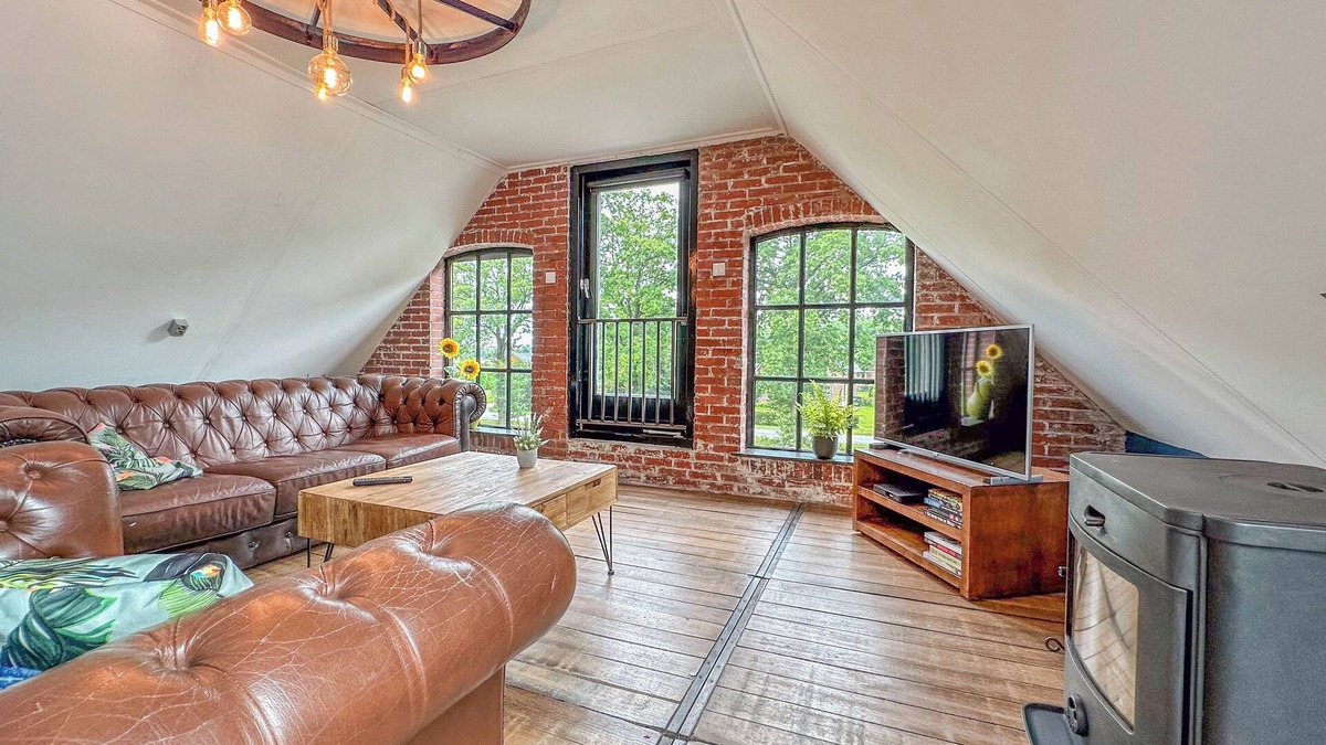 Haulerwijk Apartment | Comfortable apartment with a great roof terrace