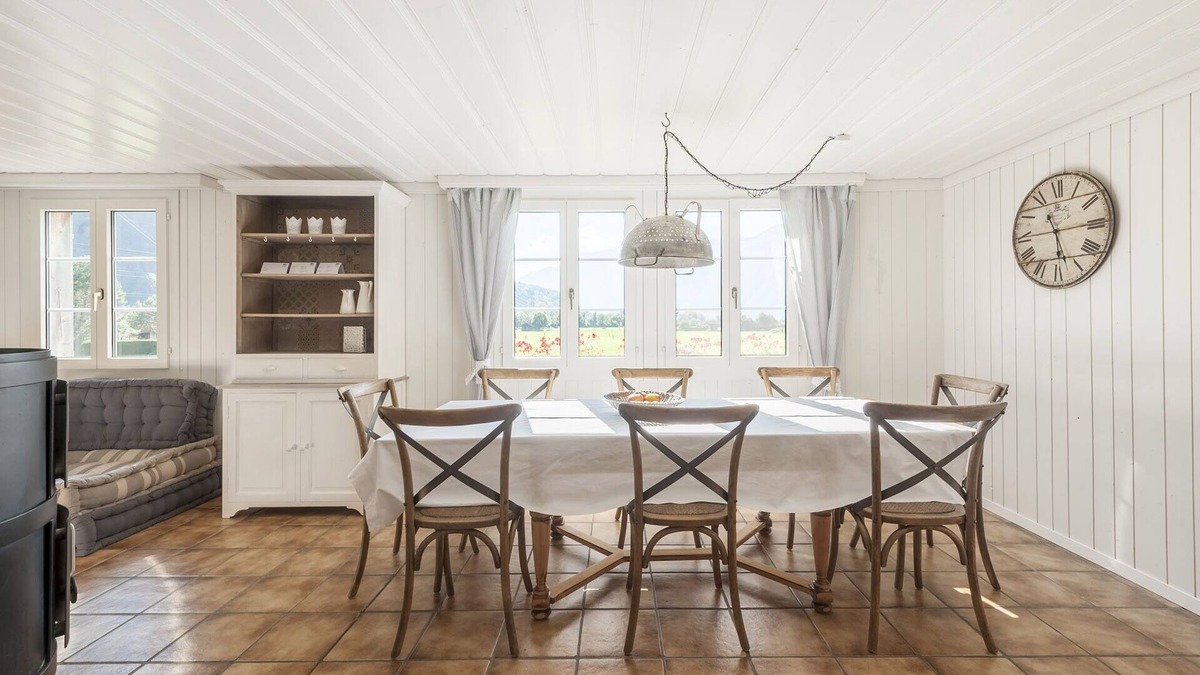 Brienz Apartment | Comfortable apartment for 6-8 people