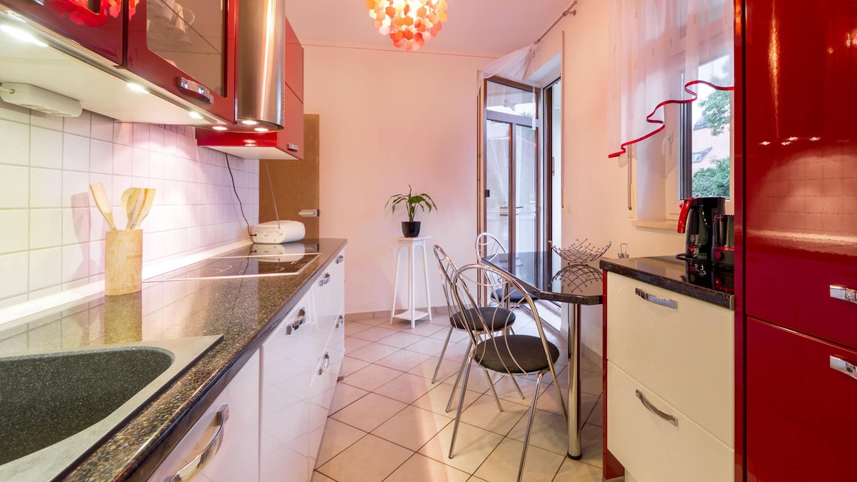 Strehlen Apartment | Comfortable apartment in the center of Dresden