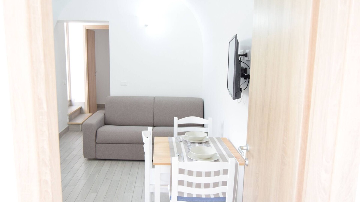 Terrasini House | Comfortable apartment near the sea with terrace near Palermo, Sicily