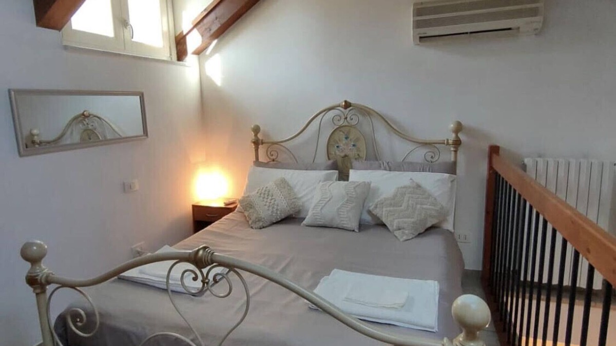 Tortona Apartment | Comfortable Apartment in the Center