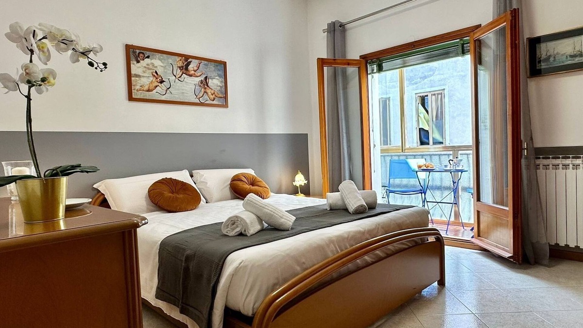 Molina Apartment | Comfortable apartment, 10 min from the arrival points in Ve and the historical center