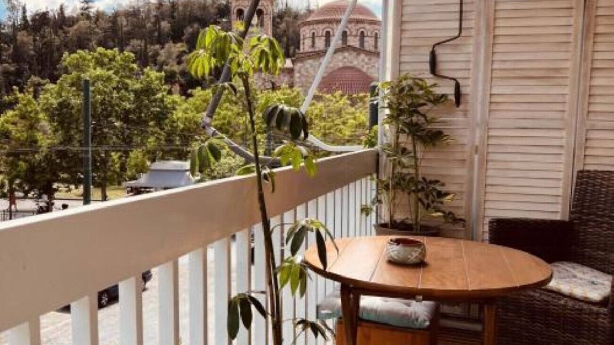 Athens Apartment | Comfortable apartment near city center, 100m from metro