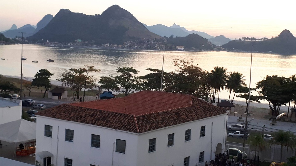 Charitas Apartment | Comfortable apartment overlooking the sea.