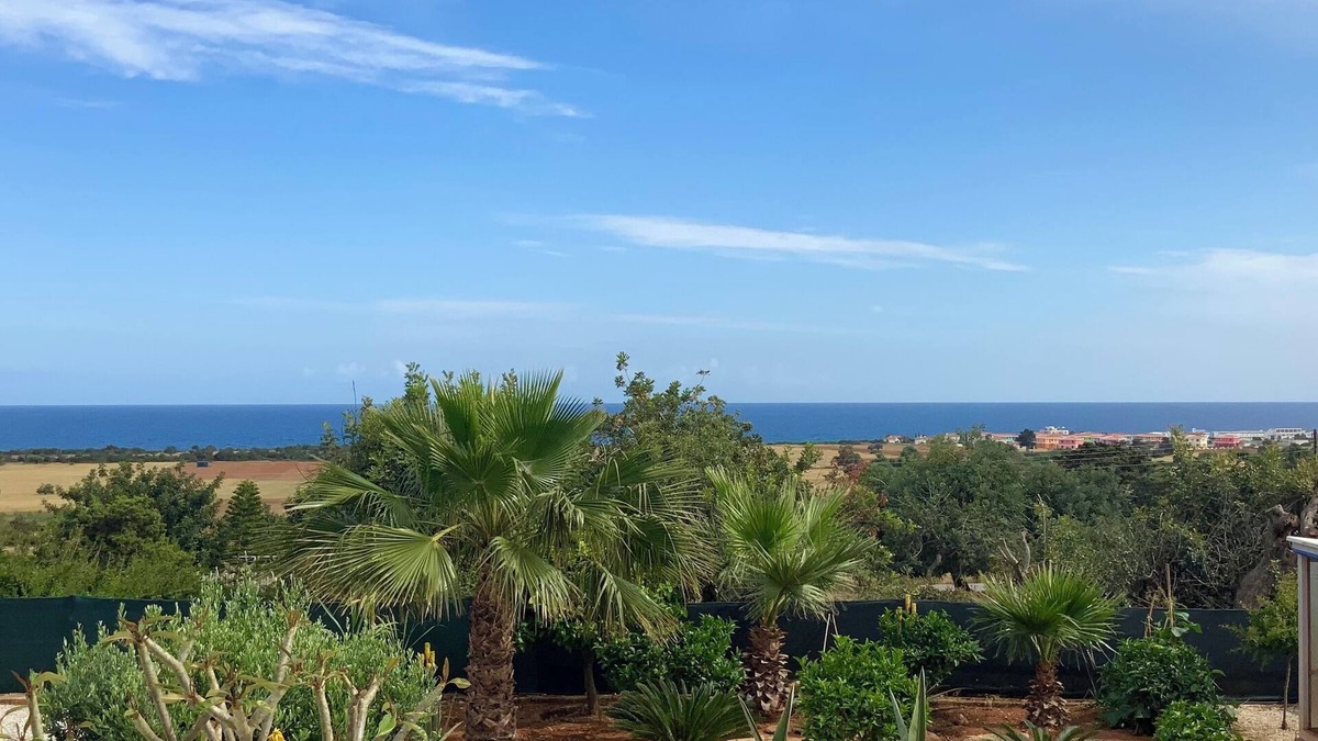 Kumyali Bed & Breakfast | Comfortable bed and breakfast in Northern Cyprus