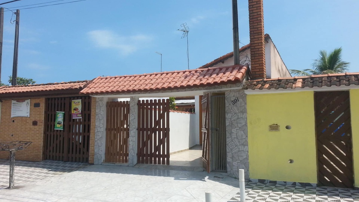 Mongagua House | Comfortable and airy house in Mongaguá beach Costa Azul