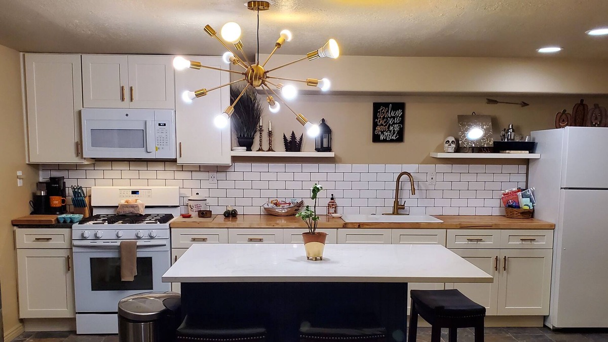 Tooele House | Comfortable, clean basement apartment