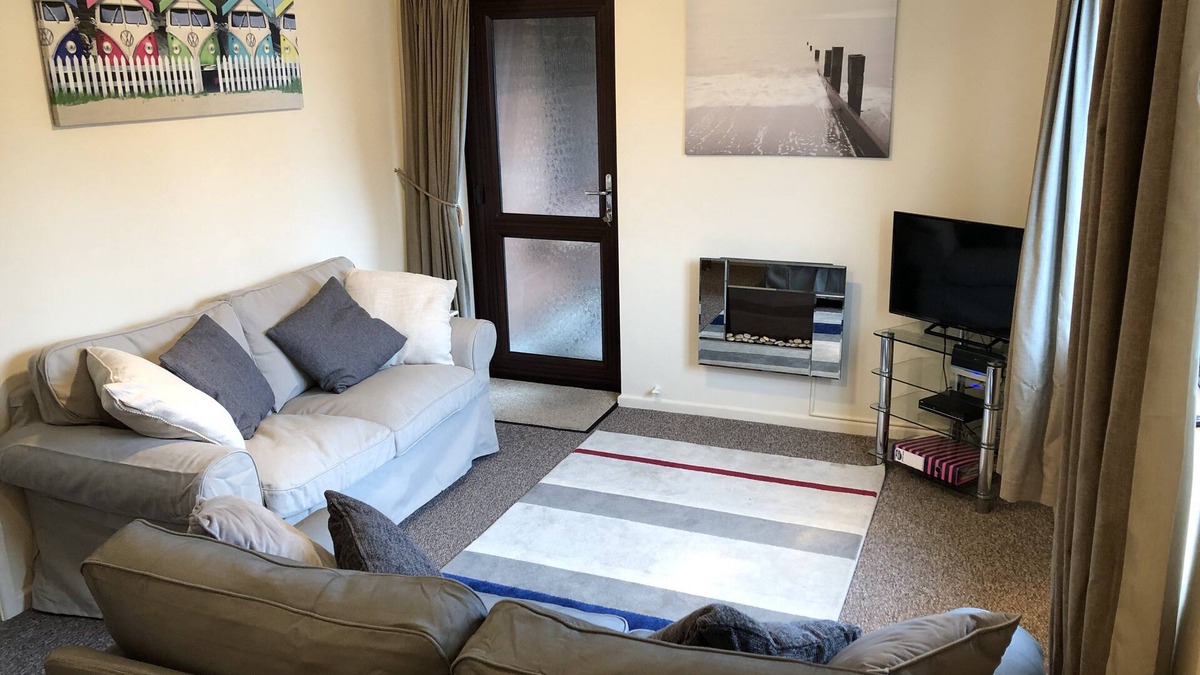 Sheringham Apartment | Comfortable coastal retreat perfectly situated in Sheringham North Norfolk