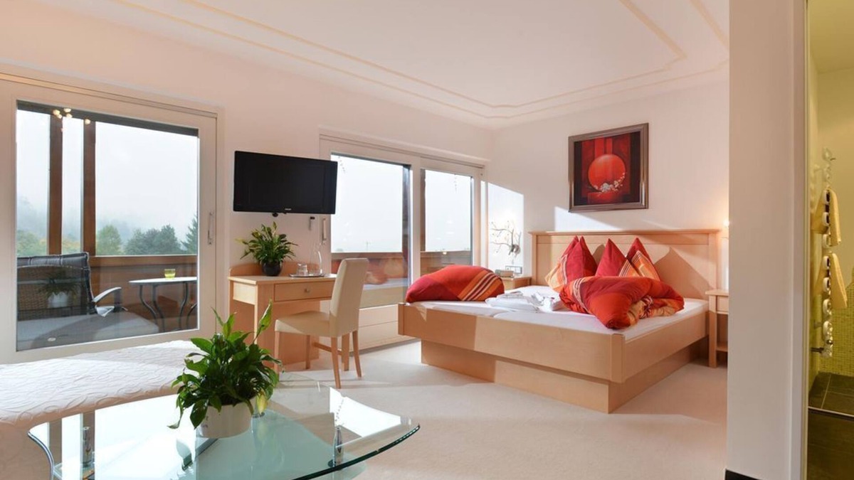 Ellmau Cottage | Comfortable double room Wilder Kaiser - Café-Restaurant-Pension Bettina