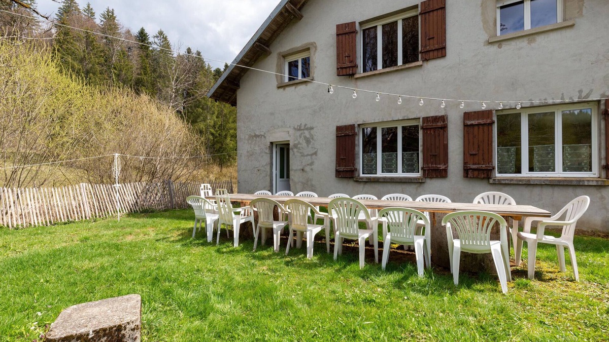 La Chaux-du-Dombief House | Comfortable Group Gîte in the Jura