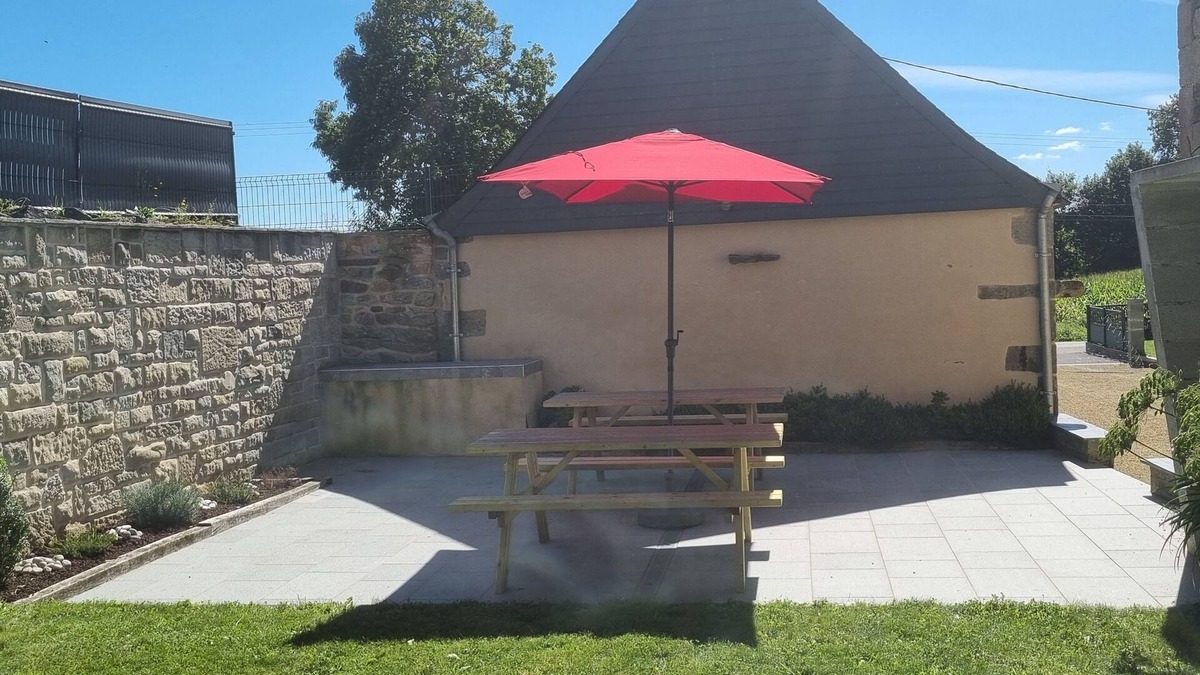 Landudal House | Comfortable gîte for 6 people located in a quiet village near Quimper.
