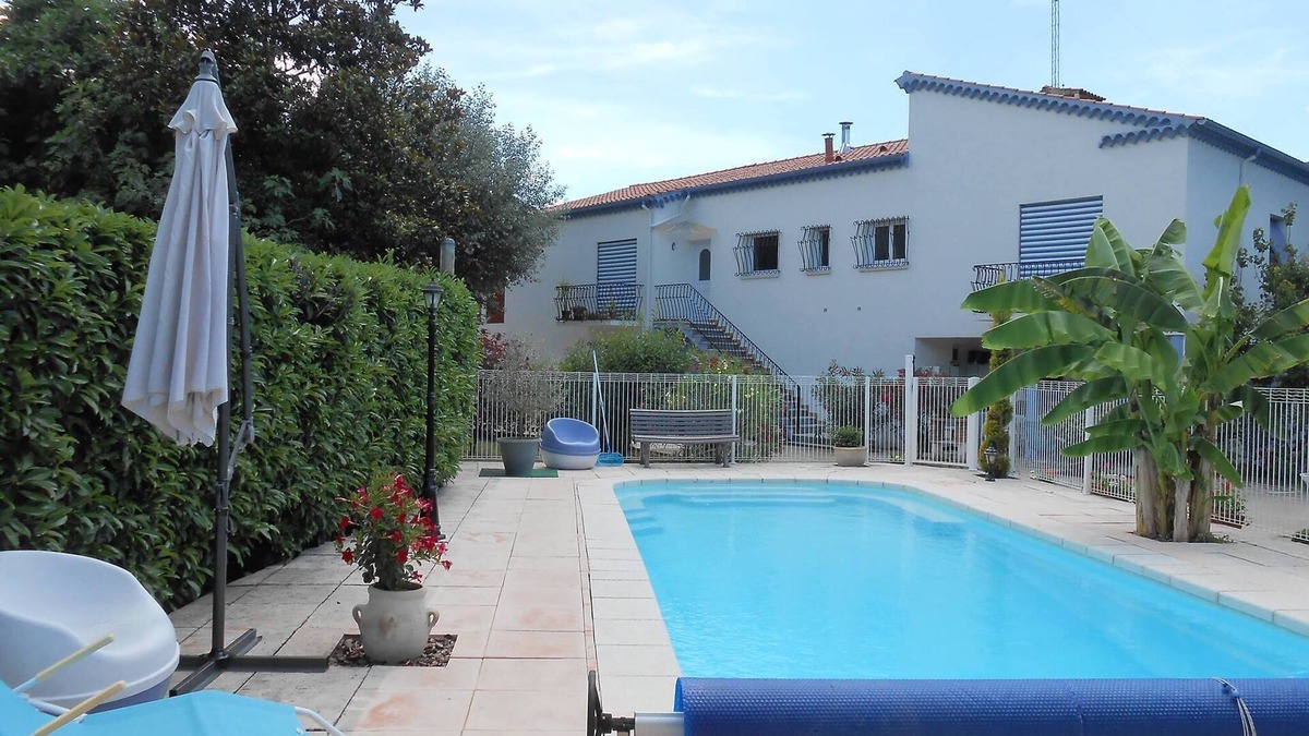 Bordezac Villa | COMFORTABLE GITE - POOL - LARGE GARDEN - BASSES CEVENNES