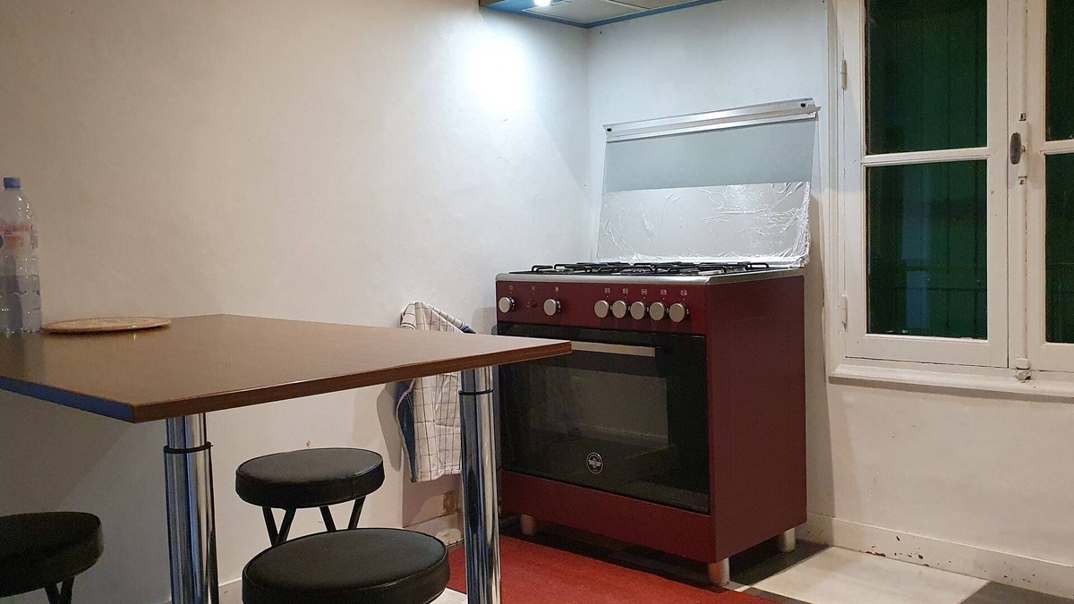 Chalais House | Comfortable guest rooms.