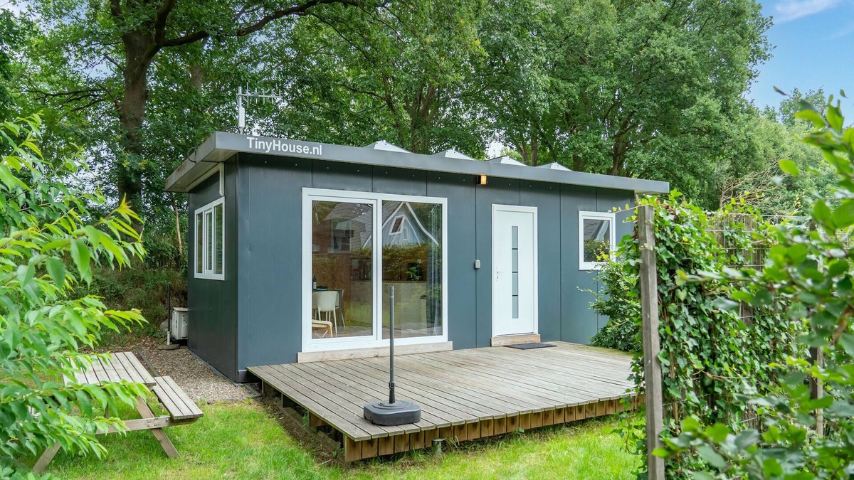 Linde House | Comfortable holiday home in Den Ham with garden