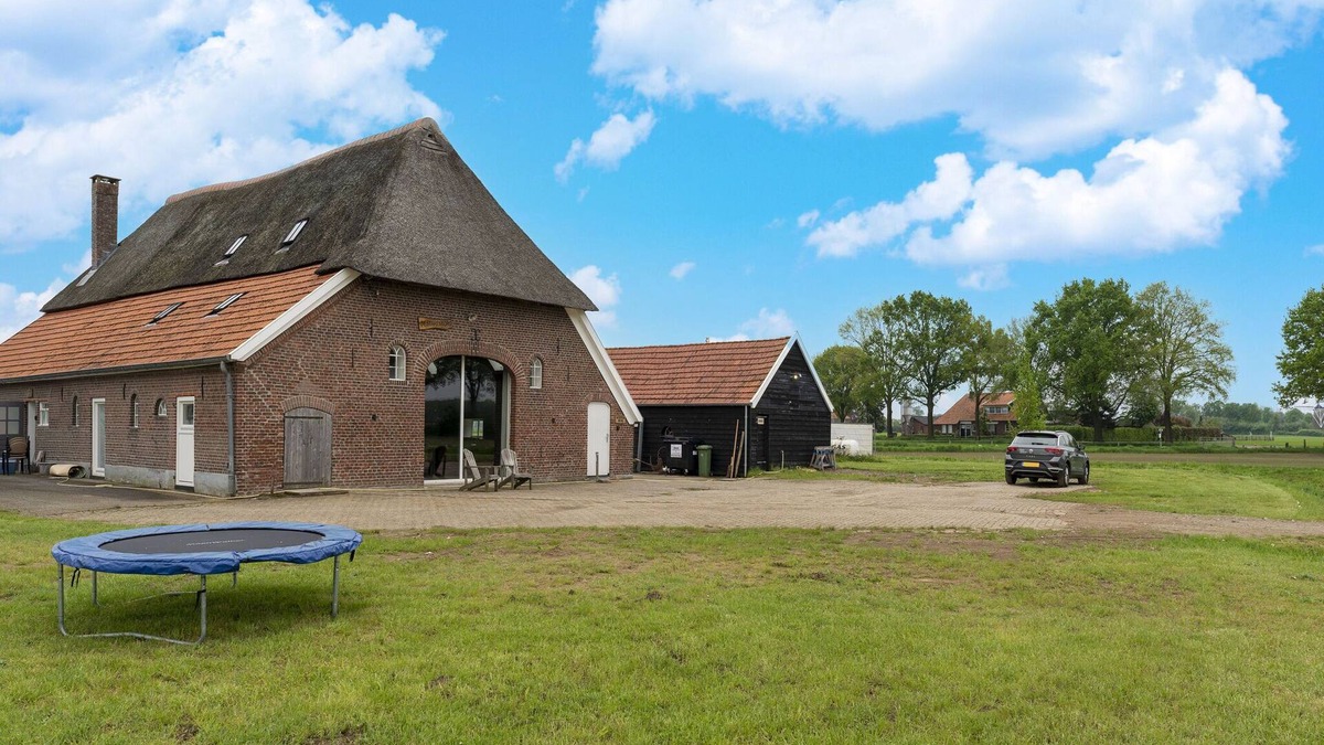 Municipality of Oude IJsselstreek House | Comfortable holiday home in Voorst with garden