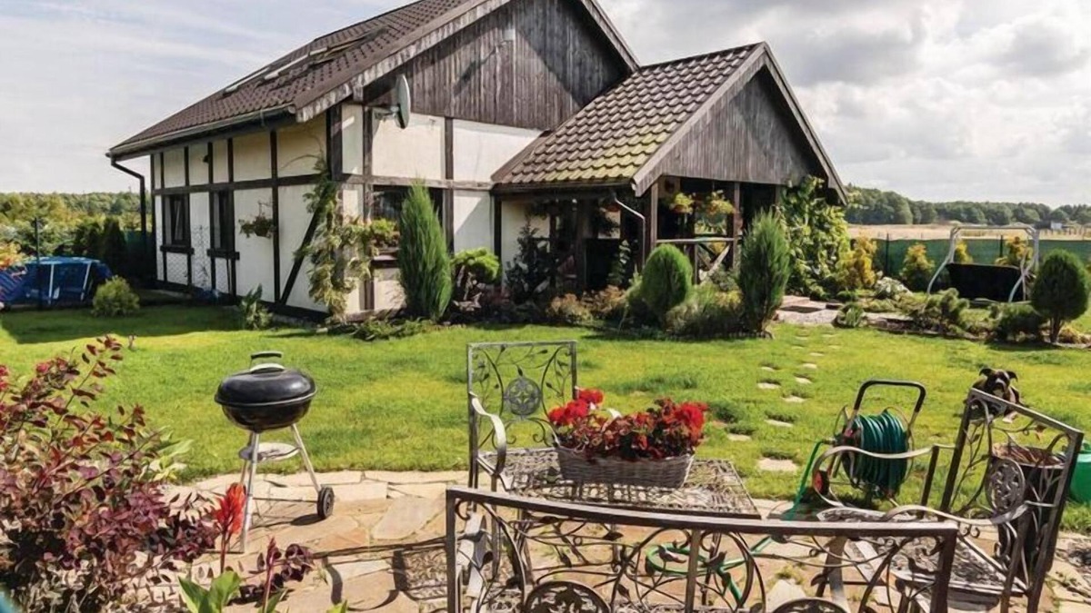 gmina Bedzino House | Comfortable holiday home on Lake Jamno, Podamirowo